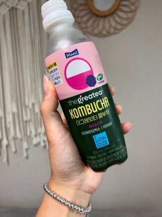 더그레잇티 콤부차 [매일유업] 더그레잇티 44kcal 콤부차 300ml *12개입 (오리지널 6개+베리리치 6개) — 5점을 준 리뷰어가 2023년 7월 올린 사용 사진