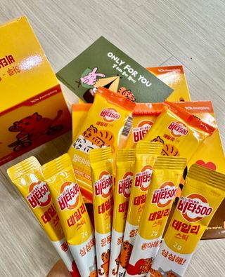 광동제약 [광동] 비타500데일리스틱 70포X2개 + 뚱랑이엽서 + 쇼핑백 증정 — 4.5점을 준 리뷰어가 2022년 10월 올린 사용 사진