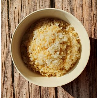 고림상점 풍부한 햇살과 바닷바람이 키우는 강화 교동 쌀 [백미1kg, 현미 1kg] 세트 — 5점을 준 리뷰어가 2021년 12월 올린 사용 사진