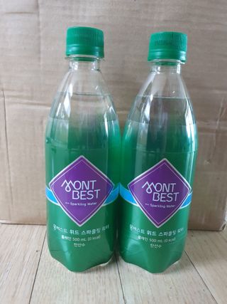 몽베스트 Montbest with Sparkling water Plain 20병 — 5점을 준 리뷰어가 2022년 6월 올린 사용 사진