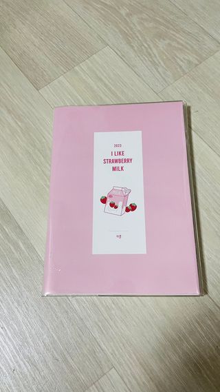 리훈 2023년 아이라이크 모눈 다이어리 미니달력 세트 — 5점을 준 리뷰어가 2022년 11월 올린 사용 사진