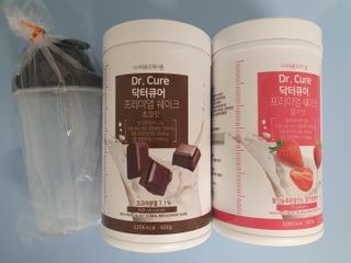 뉴트리션팩토리 닥터큐어 프리미엄쉐이크 다이어트쉐이크 — 4.5점을 준 리뷰어가 2021년 9월 올린 사용 사진