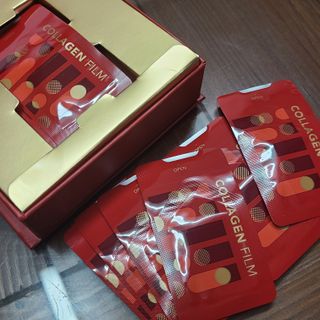 프리마인 귀족의 콜라겐, 92배 흡수율. 럭셔리 프리미엄 셀라브 콜라겐필름 30매 — 3점을 준 리뷰어가 2022년 2월 올린 사용 사진
