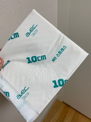 아베크 펫 와이드 프리미엄 중형 애견 강아지 배변 패드 54매 1팩 45g — 5점을 준 리뷰어가 2021년 7월 올린 사용 사진