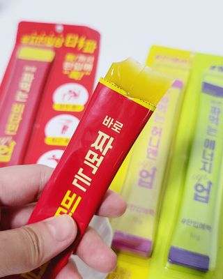 아임오 편의점 신상 타파, 바로 짜먹는 3종 _ 에너지업X2ea, 비타민업X2ea, 허니앤업X2ea — 5점을 준 리뷰어가 2021년 11월 올린 사용 사진