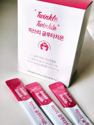 메디포스트 모비타 미쓰리 글루타치온 30포 — 4.5점을 준 리뷰어가 2022년 12월 올린 사용 사진