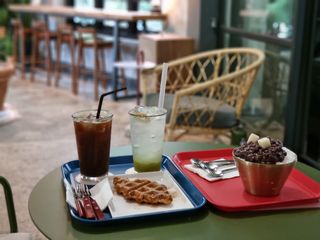 [유슬립 평촌점] 음료2 + 디저트1 or 팥빙수1 중 택1 — 5점을 준 리뷰어가 2021년 7월 올린 사용 사진
