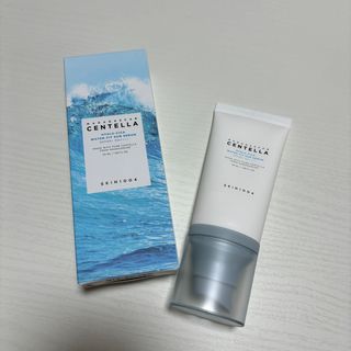 [스킨1004] 마다가스카르 센텔라 히알루-시카 워터핏 선세럼 50ml — 5점을 준 리뷰어가 2024년 5월 올린 사용 사진