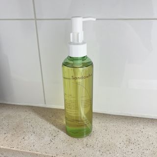 스킨큐어 산다화 순한 클렌징 동백 오일 200ml — 5점을 준 리뷰어가 2023년 4월 올린 사용 사진