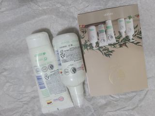 mom e 맘이 내추럴 베이비 케어 크림+바디오일 — 5점을 준 리뷰어가 2021년 1월 올린 사용 사진
