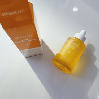 체르엠 스템앤셀 비타민 브라이트닝 에센스 30ml 1개 — 5점을 준 리뷰어가 2022년 3월 올린 사용 사진