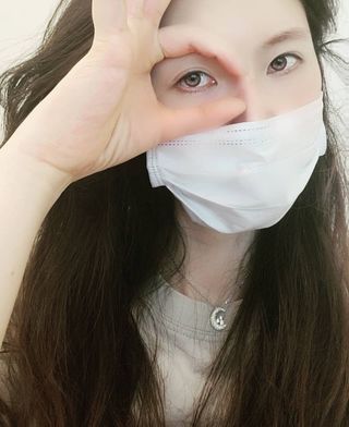 렌시스 LENSSIS [ 렌시스 ] 브라운 써클링의 영롱한 색감 ＃위썸초코 1개월용 ｜ 2직경 중 택1 ｜ — 5점을 준 리뷰어가 2021년 5월 올린 사용 사진