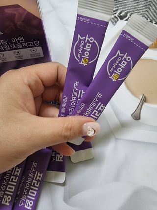 [유산균] 오마이락 프리미엄 포스트바이오틱스 30P — 5점을 준 리뷰어가 2022년 11월 올린 사용 사진