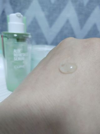 김정문알로에 큐어 큐어 알로에 리프레쉬 젤리 세럼, 큐어 알로에 하이드로 젤리 크림 — 3.5점을 준 리뷰어가 2021년 2월 올린 사용 사진