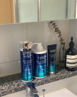 헤어플러스 단백질탈모샴푸 500ml+단백질본드앰플 145ml — 5점을 준 리뷰어가 2021년 3월 올린 사용 사진