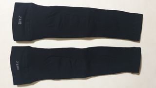 하트플로우 종아리 압박 밴드 스타킹 — 5점을 준 리뷰어가 2022년 10월 올린 사용 사진