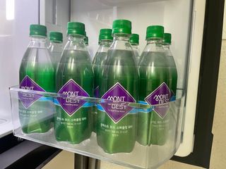 몽베스트 Montbest with Sparkling water Plain 20병 — 5점을 준 리뷰어가 2022년 10월 올린 사용 사진