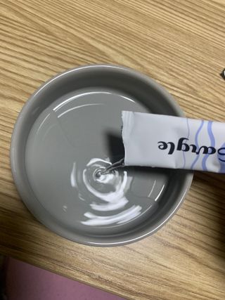 실크가글 실크단백질 함유 구강청결제 11ml 50포 — 4점을 준 리뷰어가 2021년 8월 올린 사용 사진
