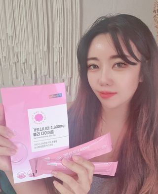 주식회사 얼굴반쪽 [얼굴반쪽 가르시니아 2,800mg] x 14포 1주 젤리 다이어트 보조제 체지방감소 — 5점을 준 리뷰어가 2021년 10월 올린 사용 사진