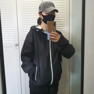 크노텐 후디집업자켓(다이어트땀복) — 5점을 준 리뷰어가 2022년 3월 올린 사용 사진