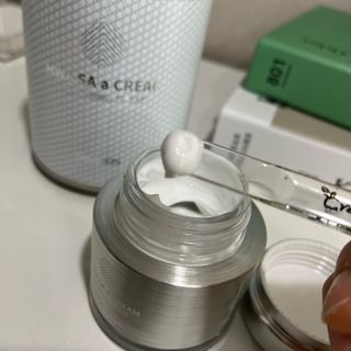 CRE8SKIN(크리에이트스킨) 화사한크림 — 4.5점을 준 리뷰어가 2022년 3월 올린 사용 사진