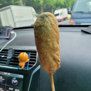 오마뎅 한우핫도그 — 5점을 준 리뷰어가 2021년 5월 올린 사용 사진
