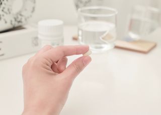프리마인 평생 써야하는 관절의 건강을 위한 완벽설계 솔루션 관절n마디케어 플러스 120정 — 5점을 준 리뷰어가 2022년 10월 올린 사용 사진