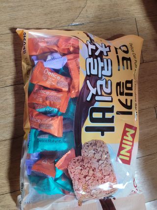 델리스 오트 밀키 초콜릿 바 — 5점을 준 리뷰어가 2022년 4월 올린 사용 사진