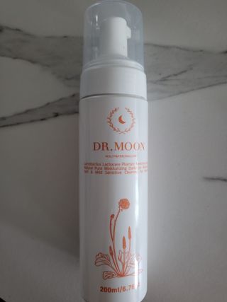 MF프리 [닥터문] 유산균 락토케어 질경초 여성청결제 200ml (폼타입) — 5점을 준 리뷰어가 2022년 7월 올린 사용 사진