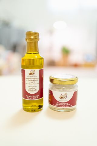 [딜리셔스코드] 타르투피 알레산드로 로시 트러플 소금 100g +트러플 오일 100ml set — 5점을 준 리뷰어가 2022년 5월 올린 사용 사진