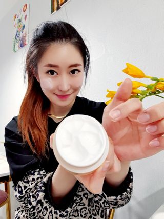 Dr.느루벗 느루벗 링클 솔루션 콘센트레이트 스네일 탄력 달팽이 크림 80g — 5점을 준 리뷰어가 2021년 4월 올린 사용 사진