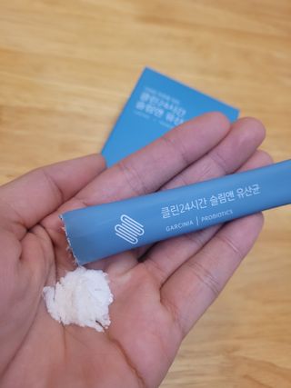클린24시간 슬림앤유산균 1박스 (3.5g X 15포) — 5점을 준 리뷰어가 2022년 11월 올린 사용 사진