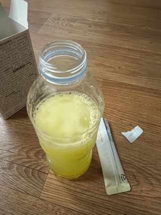 [음료수 대신 가능!]  빠르게 흡수되는 아임오 타먹는 콜라겐 1박스 — 4.5점을 준 리뷰어가 2023년 4월 올린 사용 사진