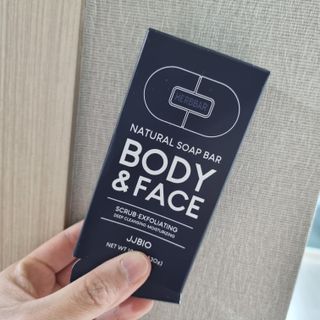 제이제이바이오 허브마사지바 올인원 알약비누 — 5점을 준 리뷰어가 2022년 5월 올린 사용 사진