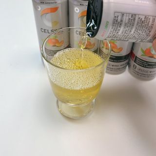 셀시어스 오리지널 325ml 에너지 비타민 피트니스 드링크(24can) 다이어트 음료 — 4.5점을 준 리뷰어가 2022년 5월 올린 사용 사진