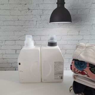 [생활공작소] 섬유유연제 + 세탁세제 1.5L 릴리향 — 5점을 준 리뷰어가 2021년 2월 올린 사용 사진