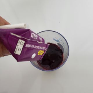 [롯데칠성] 야채듬뿍 더'진한 [롯데칠성] 야채는 이제 COLORFULL! 야채듬뿍  더 진한 레드 4개 +퍼플 4개 (총 8개) — 5점을 준 리뷰어가 2023년 6월 올린 사용 사진