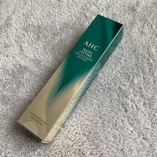 [NEW 탄력유턴 아이크림] AHC 유스 래스팅 리얼 아이크림 포 페이스 — 5점을 준 리뷰어가 2021년 3월 올린 사용 사진