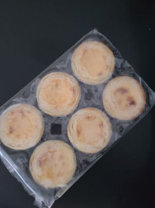 디앙뜨 포르투갈 에그타르트 오리지널 맛+패션후르츠+초콜릿타르트 맛 중 택1 — 5점을 준 리뷰어가 2021년 8월 올린 사용 사진