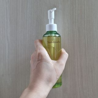 스킨큐어 산다화 순한 클렌징 동백 오일 200ml — 5점을 준 리뷰어가 2023년 4월 올린 사용 사진