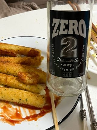 디케이식품(주) 고르곤졸라&모짜렐라 치즈스틱 400g — 4점을 준 리뷰어가 2023년 3월 올린 사용 사진