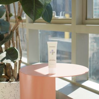 바노바기 코스메틱 바노바기 밀크씨슬 리페어 시카 선스크린 플러스 50ml — 5점을 준 리뷰어가 2023년 2월 올린 사용 사진