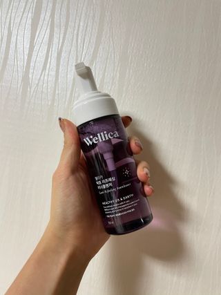 웰리카_V CARE 웰리카 락토 리프레싱 이너클렌저 — 4.5점을 준 리뷰어가 2020년 12월 올린 사용 사진