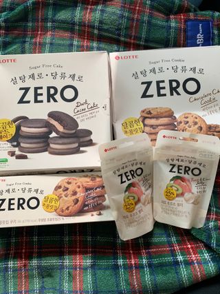 ZERO (초콜릿 칩 쿠키, 카카오 케이크, 후르츠 젤리, 아이스 콜라, 아이스 초코바) — 5점을 준 리뷰어가 2022년 6월 올린 사용 사진
