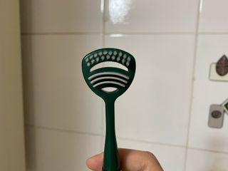 크리오 클리어스 혀백태제거 구취관리 혀클리너 — 5점을 준 리뷰어가 2021년 3월 올린 사용 사진