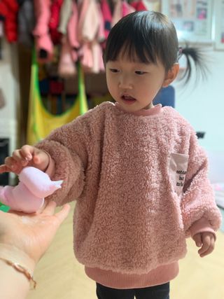 주식회사 권브라더스 [권브라더스] 목욕놀이 필수템, 핑키공주 유아버블클렌저 300ml 대용량 몽글몽글 구름 속 딸기향 — 5점을 준 리뷰어가 2022년 1월 올린 사용 사진