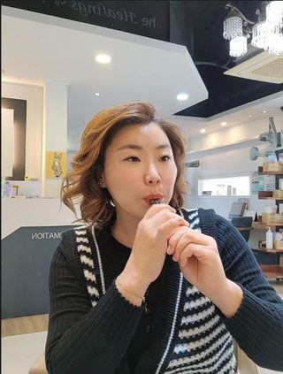 서울약사신협_6년근 고려홍삼정 천스틱 10g 30포 — 5점을 준 리뷰어가 2021년 11월 올린 사용 사진