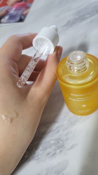 체르엠 비타민 브라이트닝 에센스 + 콜라겐앰플 세트 — 5점을 준 리뷰어가 2021년 12월 올린 사용 사진