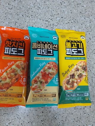[푸딩팩토리] 싱글팩토리 피도그 100g x 3ea (불고기/콤비네이션/핫치킨) — 5점을 준 리뷰어가 2022년 9월 올린 사용 사진