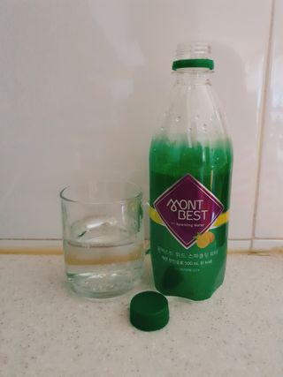 몽베스트 Montbest with Sparkling water Lemon OR Lime 20병(랜덤) — 5점을 준 리뷰어가 2021년 10월 올린 사용 사진